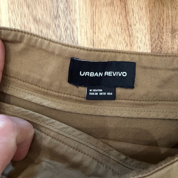 Urban Revivo Brown Bubble Hem Mini Skirt – Size M - Picture 3 of 4